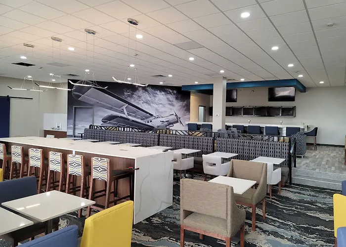 Wingate By Wyndham Wichita Airport